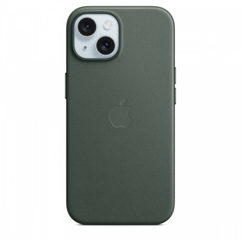 Case FineWoven with MagSafe for iPhone 15 - evergreen