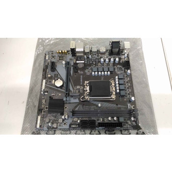 SALE OUT. GIGABYTE H610M H DDR4 1.0 M/B | H610M H DDR4 1.0 M/B | Processor family Intel | Processor socket  LGA1700 | DDR4 DIMM | Memory slots 2 | Supported hard disk drive interfaces 	SATA, M.2 | Number of SATA connectors 4 | Chipset Intel H610 Express |