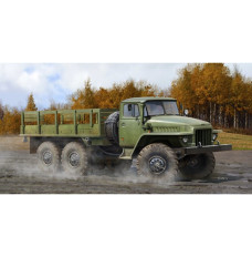 Plastic model Russian Ural-4 320 truck