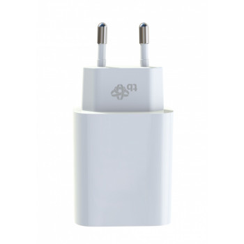 Universal charger 2x3A USB C + USB A Power Delivery white