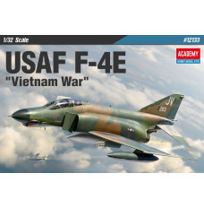 Plastic model Plane USAF F-4E Vietnam War 1 32