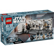 LEGO Star Wars 75387 Boarding the Tantive IV