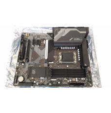 SALE OUT. GIGABYTE Z790 UD AX 1.0 M/B, REFURBISHED, WITHOUT MANUALS | Z790 UD AX 1.0 M/B | Processor family Intel | Processor socket  LGA1700 | DDR5 DIMM | Memory slots 4 | Supported hard disk drive interfaces 	SATA, M.2 | Number of SATA connectors 6 | Ch