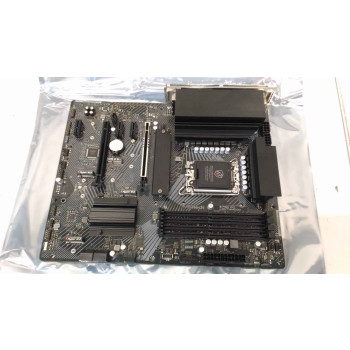 SALE OUT. ASRock INTEL Z790/4DDR4/4SATA3 | ASRock Z790 PG LIGHTNING/D4 | Processor family Intel | Processor socket LGA1700 | DDR4 DIMM | Memory slots 4 | Supported hard disk drive interfaces SATA3, M.2 | Number of SATA connectors 4 | Chipset Z790 | ATX | 