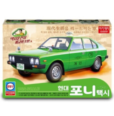 Plastic model Hyundai Pony gen. 1 Taxi 1 24